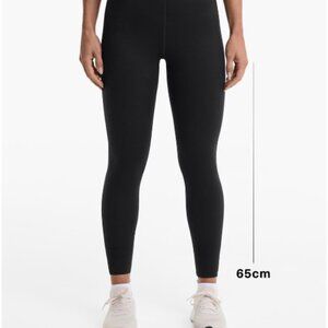 Oysho Black Medium High Rise Leggings